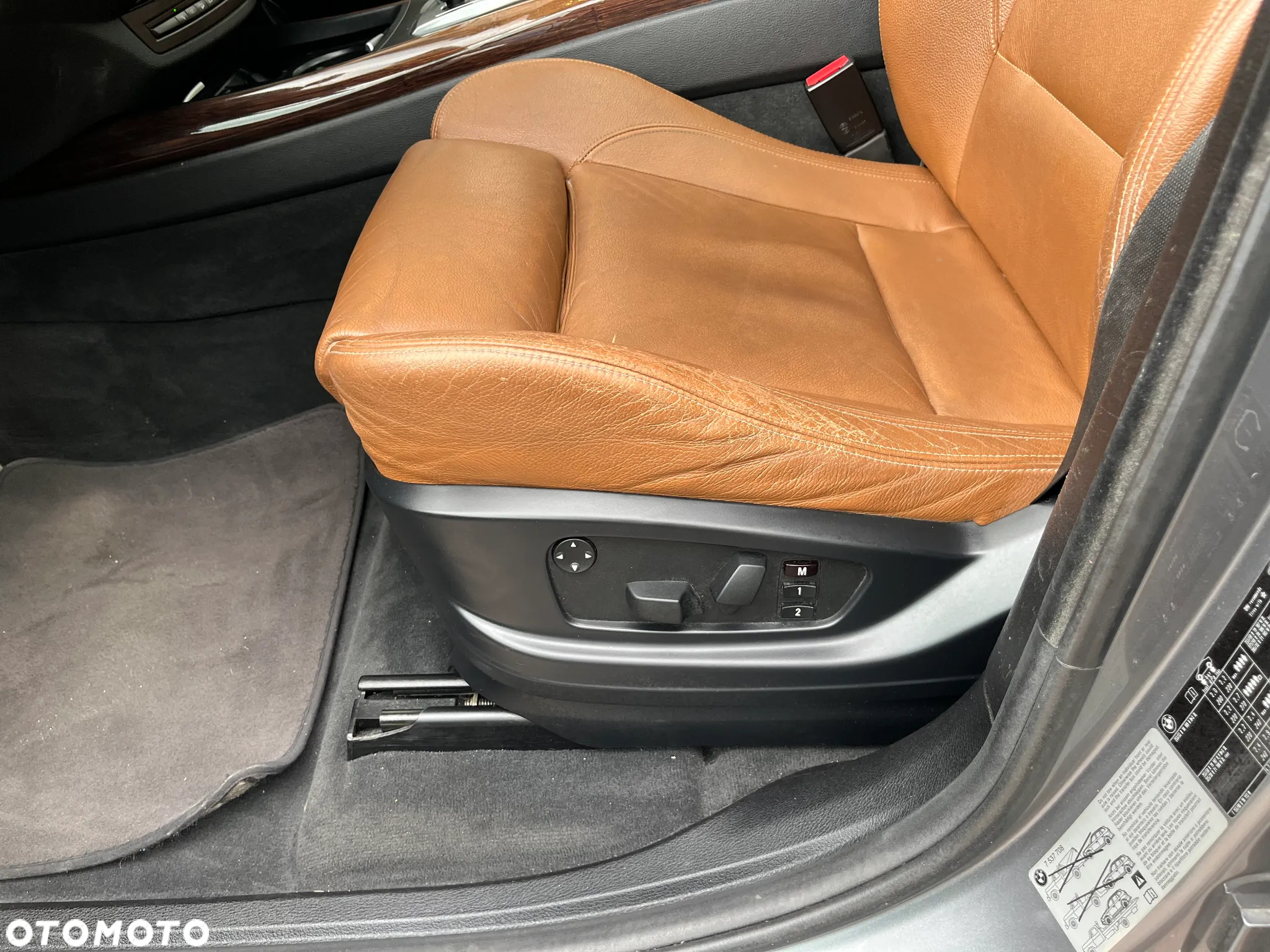 BMW X5 xDrive48i - 10