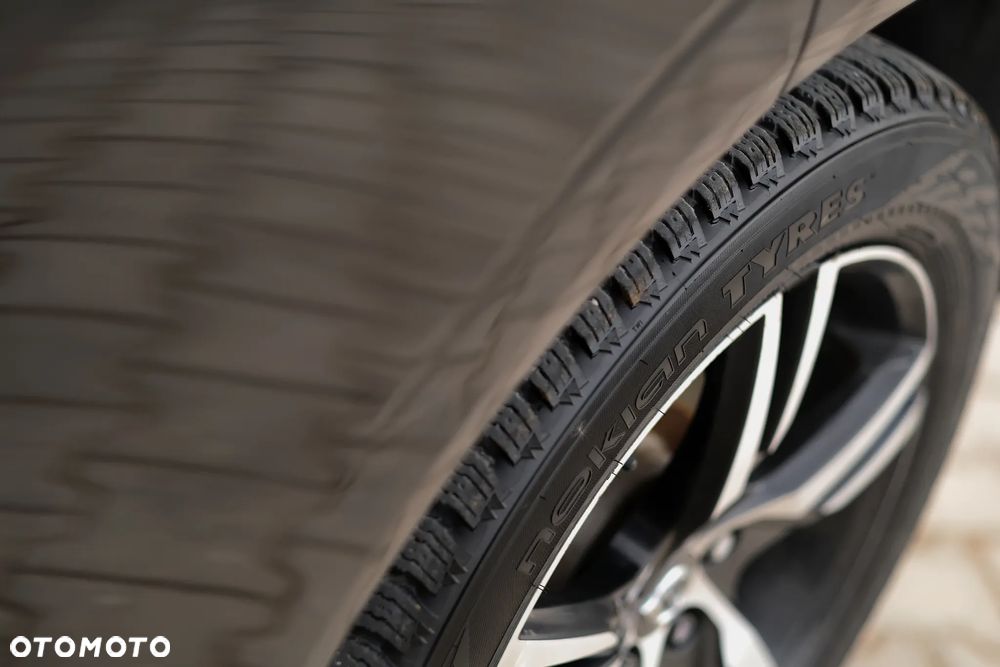 Volvo XC 60 T6 AWD Geartronic RDesign - 17