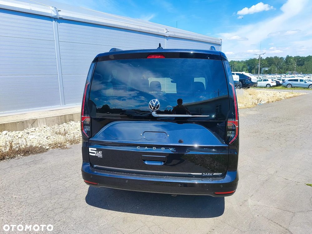 Volkswagen Caddy ver-maxi-2-0-tdi-dark-label-dsg - 7