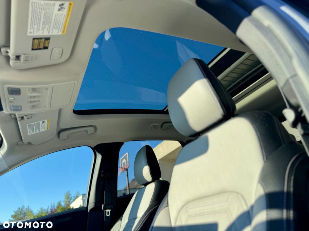 Ford Escape 2.0 EcoBoost AWD Titanium - 33