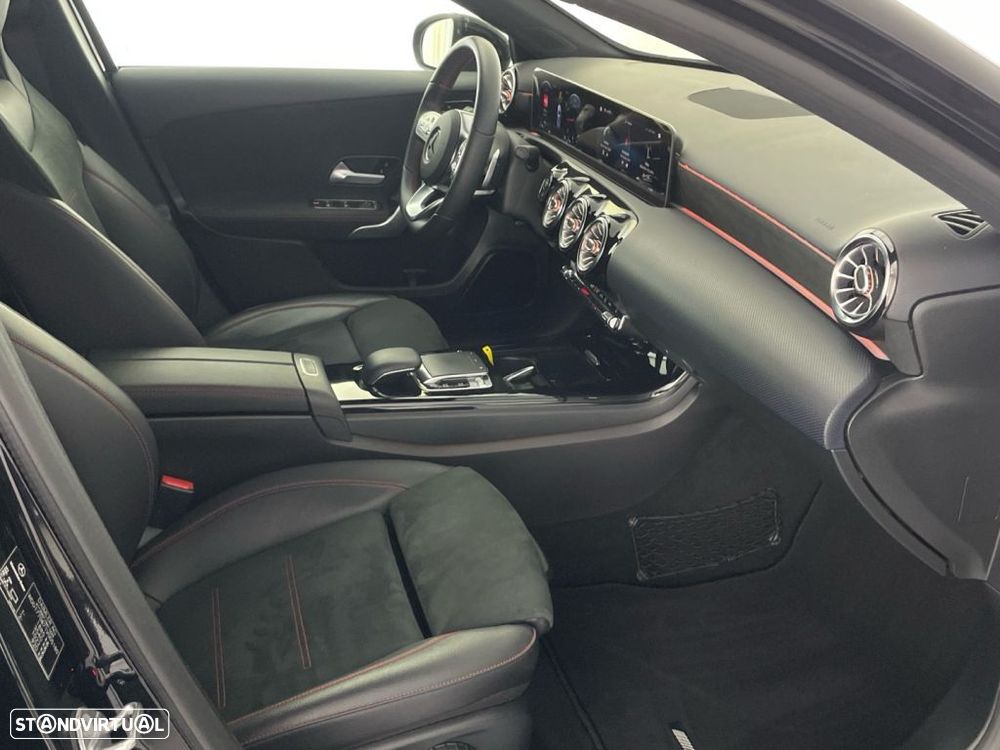 Mercedes-Benz A 200 Standard - 22