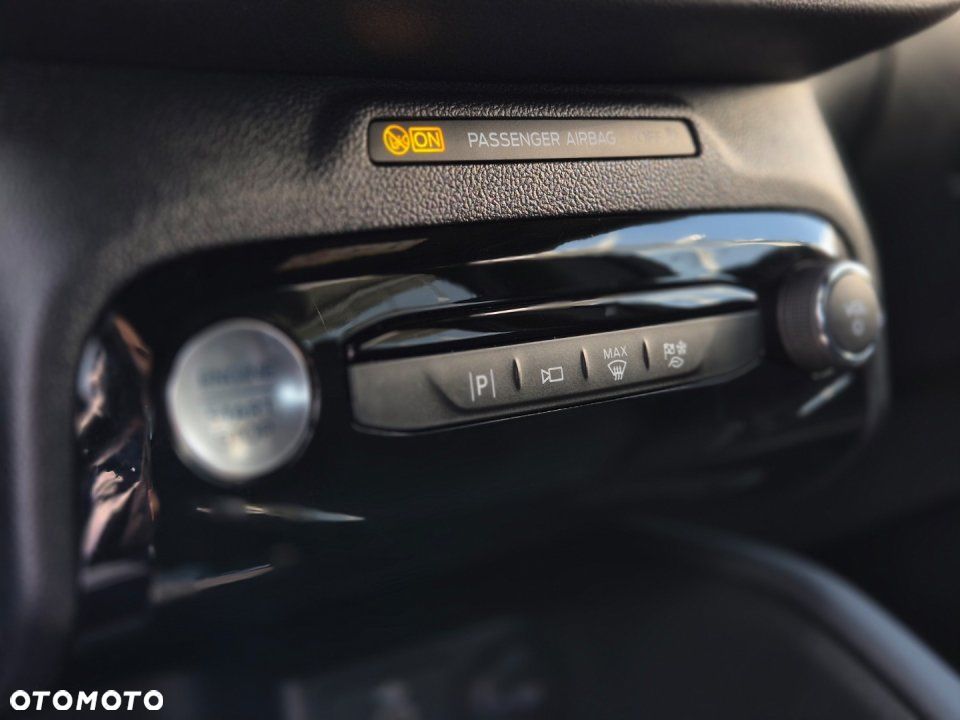 Ford Kuga - 23
