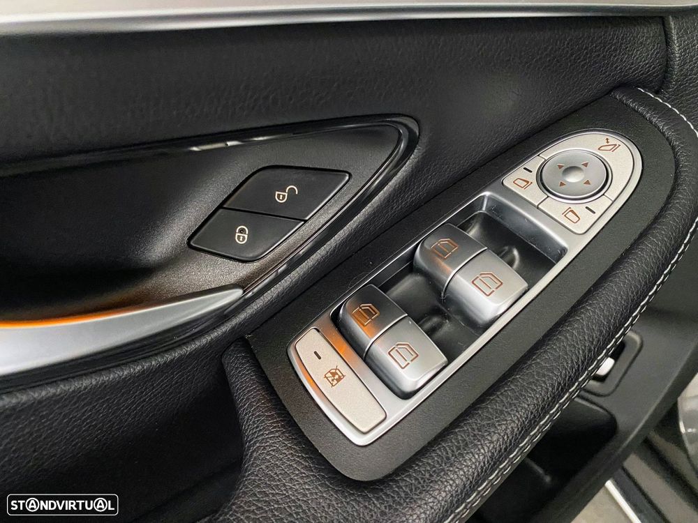 Mercedes-Benz C 300 de Avantgarde - 16