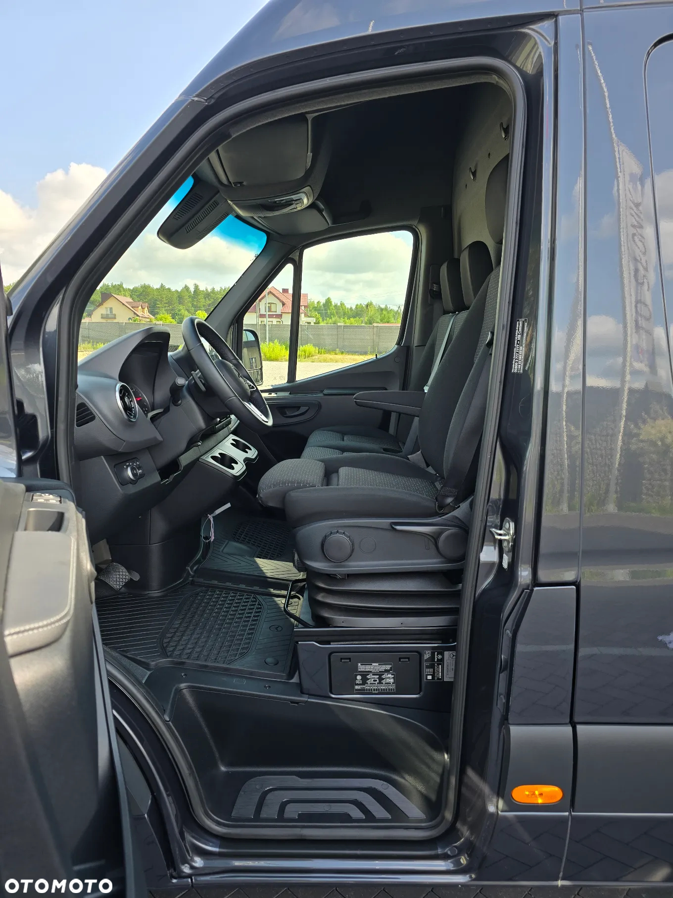 Mercedes-Benz SPRINTER 319 3.0 190KM NOWY BEZ PRZEBIEGU BOGATA OPCJA WYPOSAŻENIA SALON PL NOWY NOWY NOWY - 21