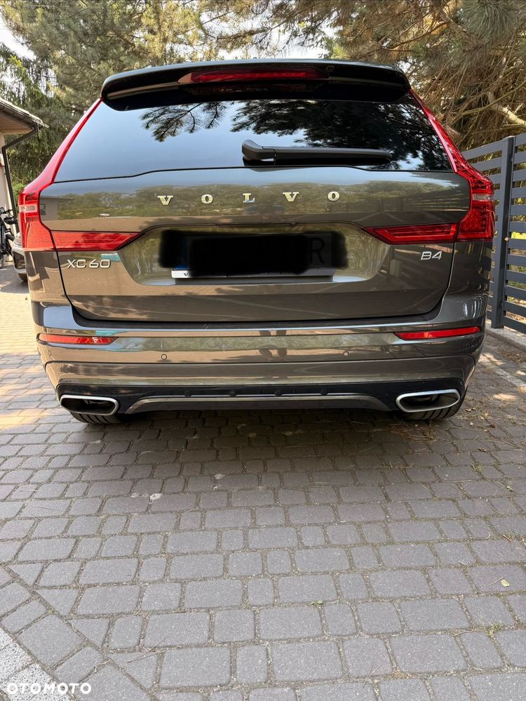 Volvo XC 60 B4 B R-Design - 6