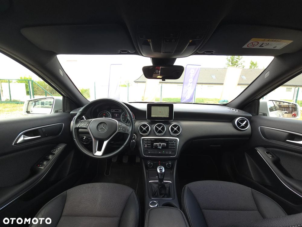 Mercedes-Benz Klasa A 180 (BlueEFFICIENCY) Style - 34