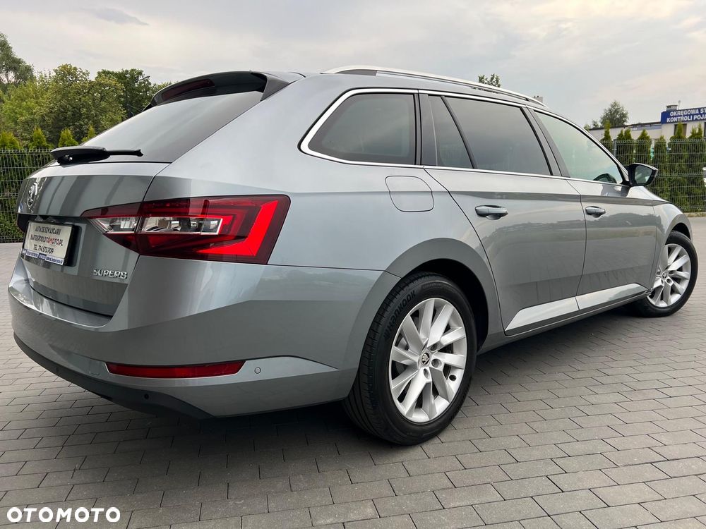 Skoda Superb 2.0 TDI DSG Style - 5