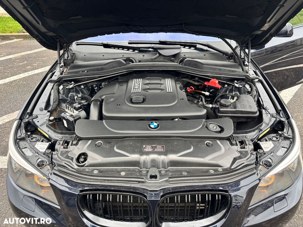 BMW Seria 5 520d Aut. - 22