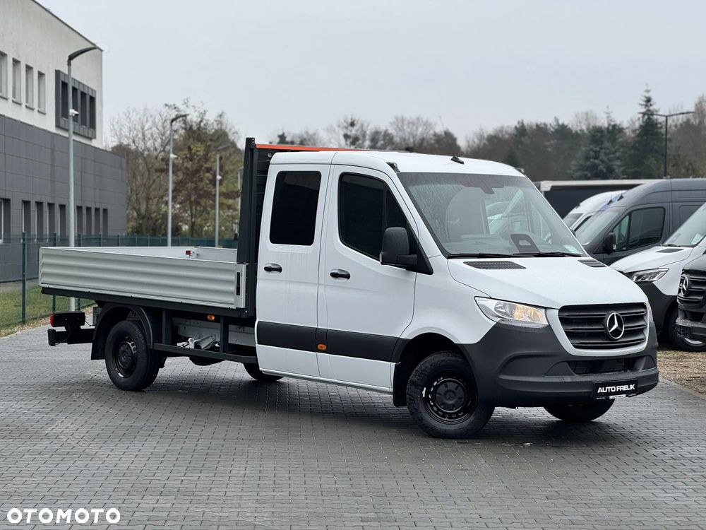 Mercedes-Benz Sprinter - 1