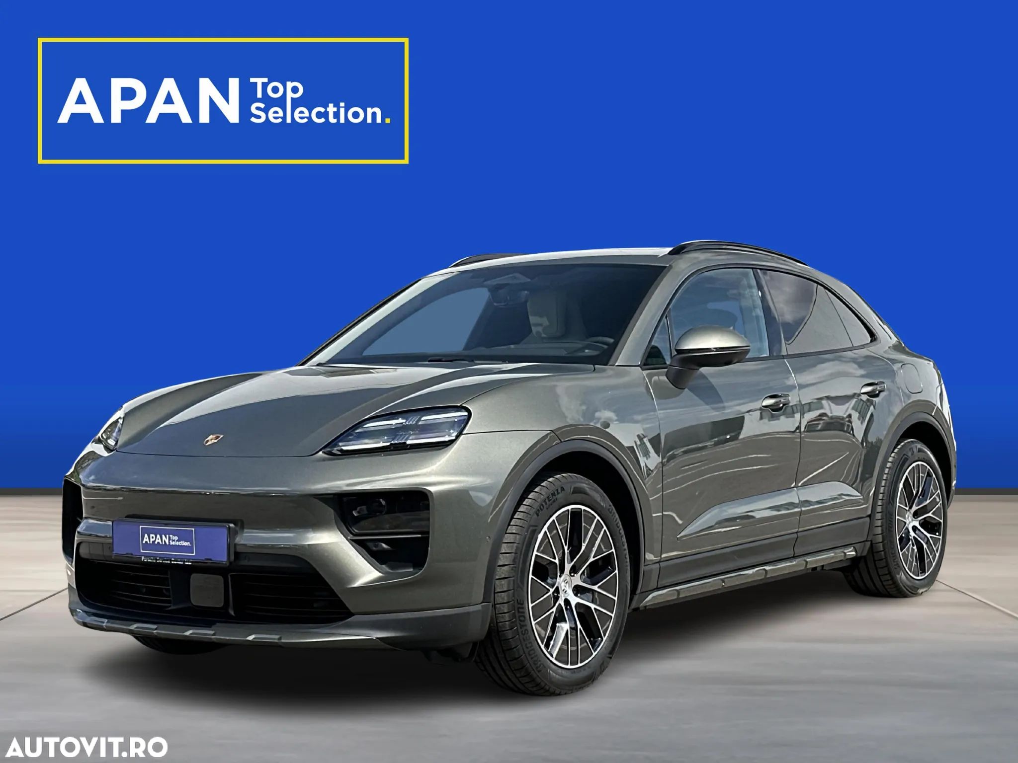 Porsche Macan - 1