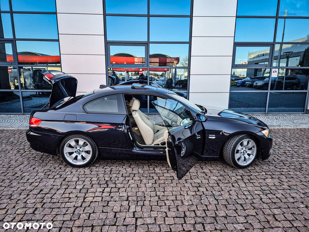 BMW Seria 3 - 18