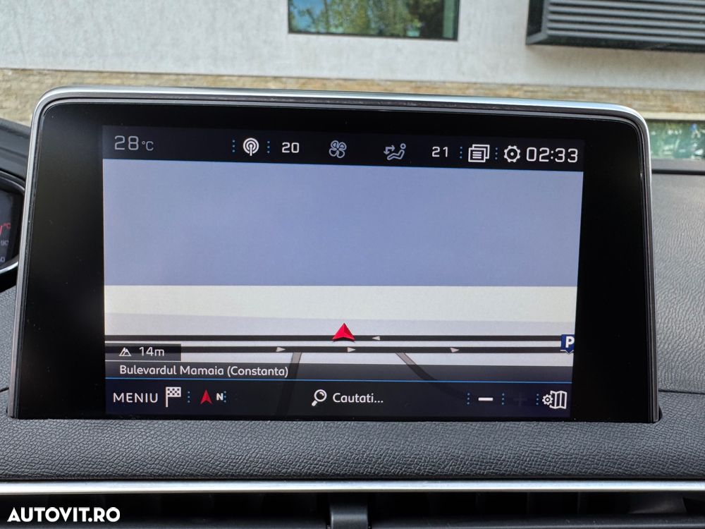 Peugeot 3008 1.6 BlueHDI S&S EAT6 Allure - 25