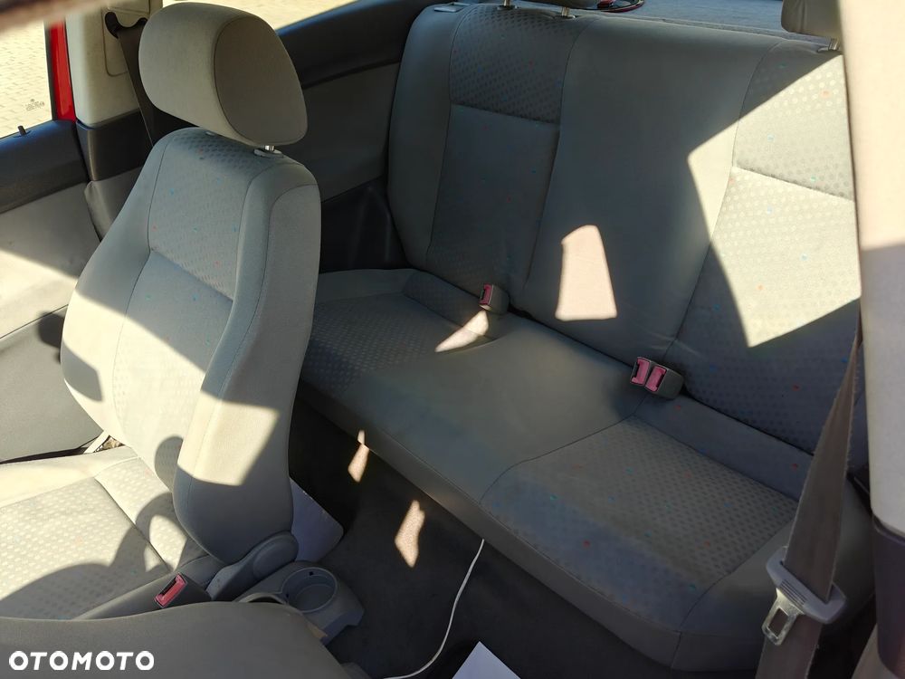 Volkswagen Polo 1.2 Entry - 8
