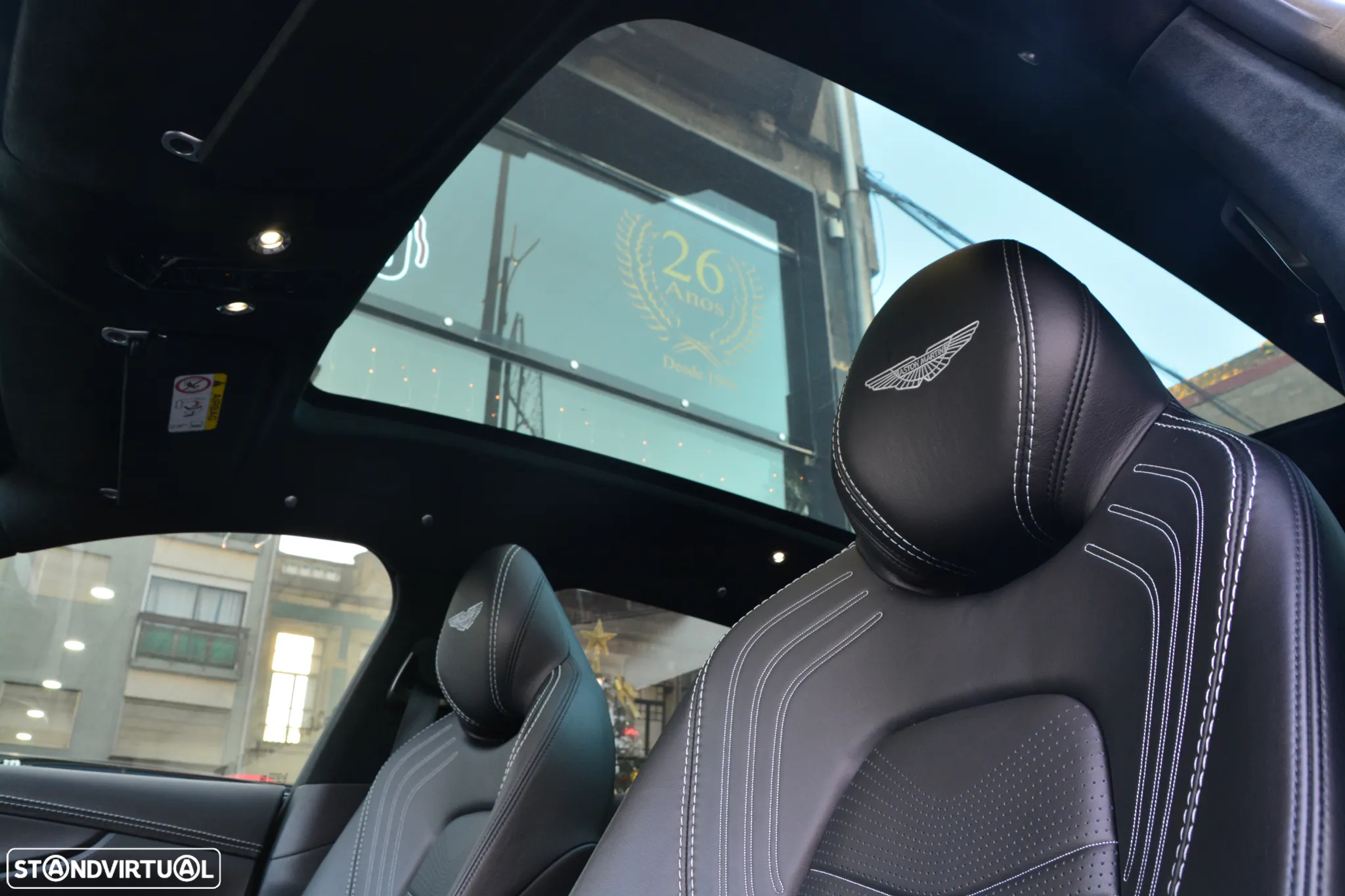 Aston Martin DBX Standard - 27