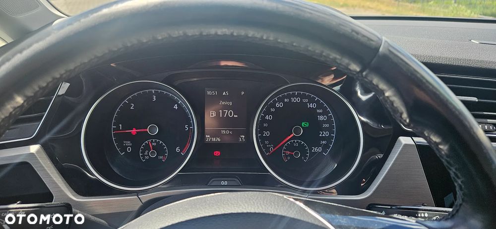 Volkswagen Touran 2.0 TDI BMT Comfortline DSG - 9