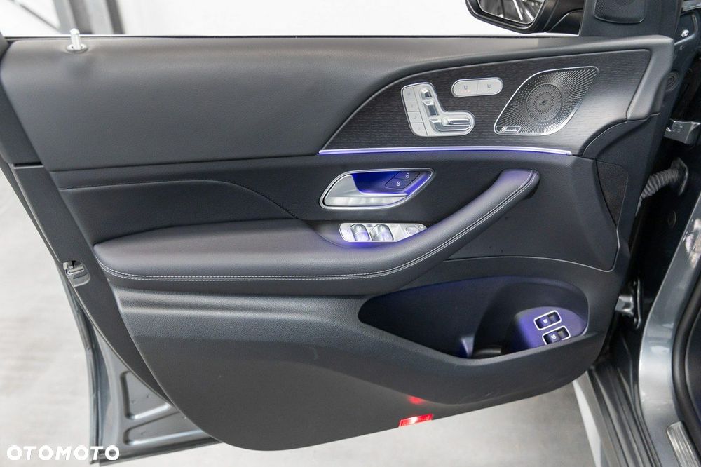 Mercedes-Benz GLE - 31