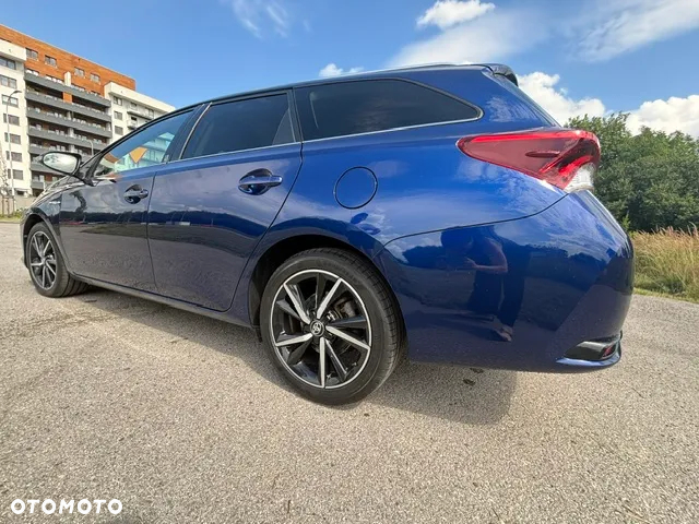 Toyota Auris - 3