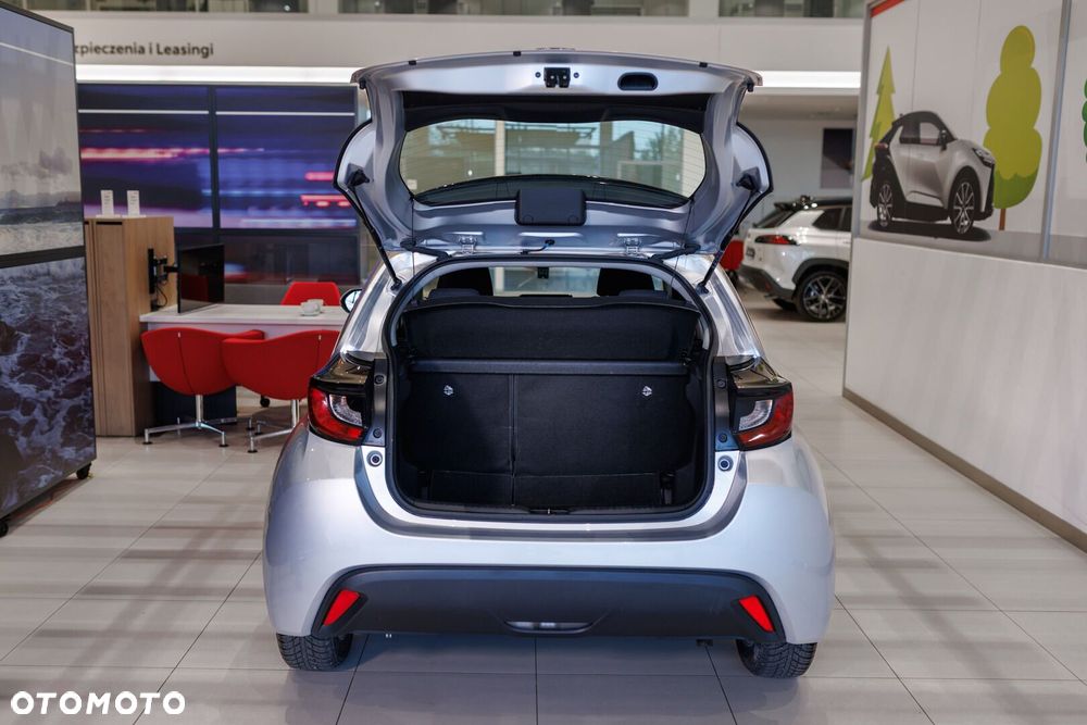 Toyota Yaris - 23