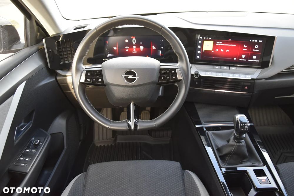 Opel Astra 1.2 T S&S - 20