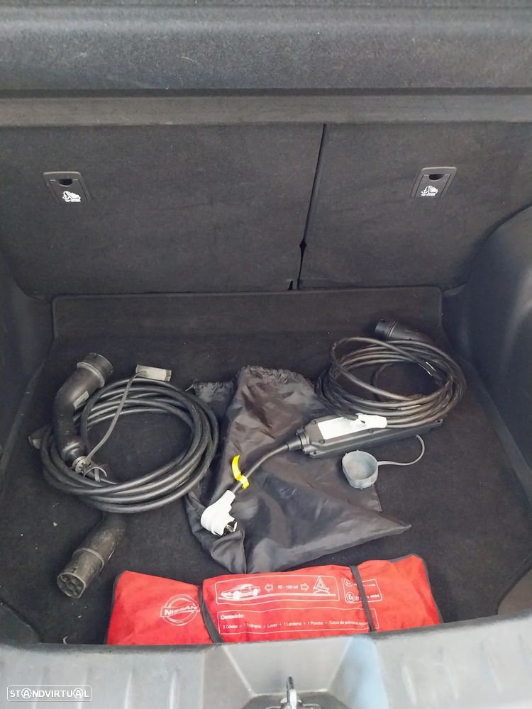 Nissan Leaf Acenta - 25