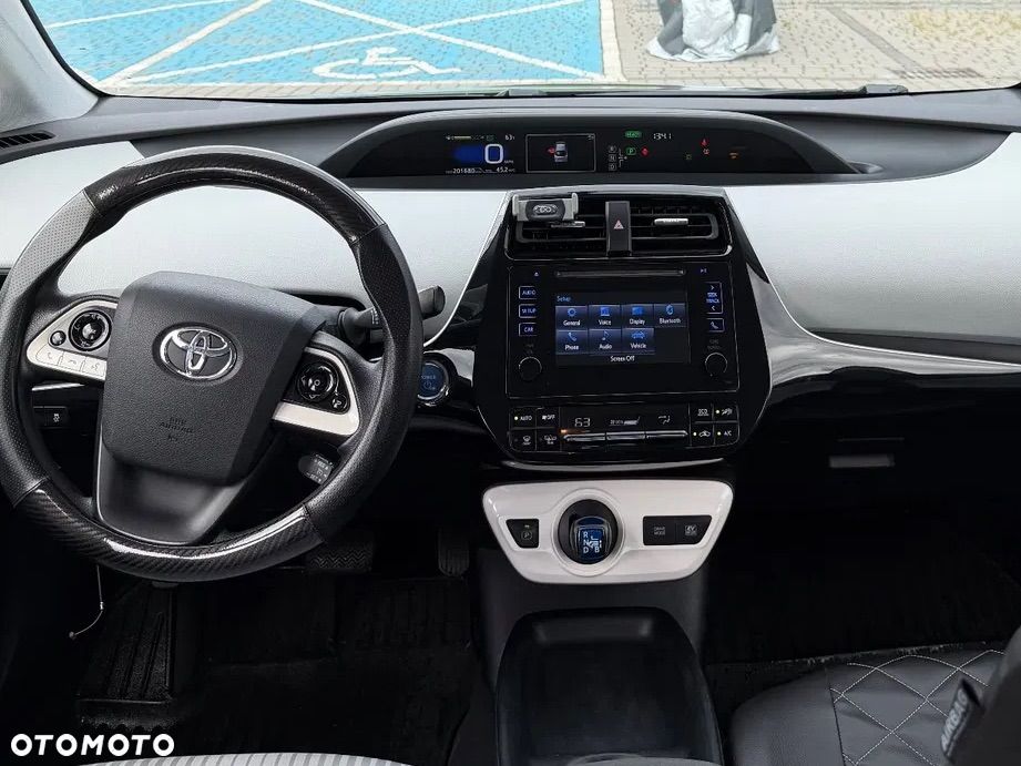 Toyota Prius 1.8 Hybrid Active - 12