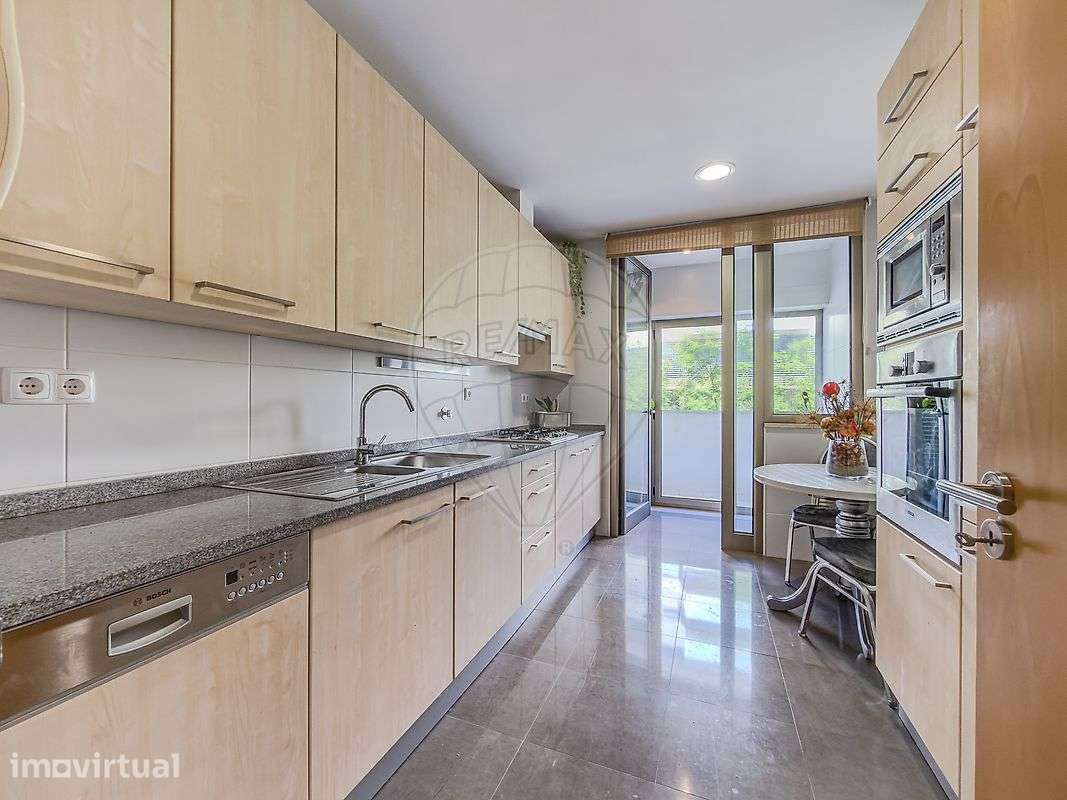 Apartamento T1 para venda - Grande imagem: 5/17