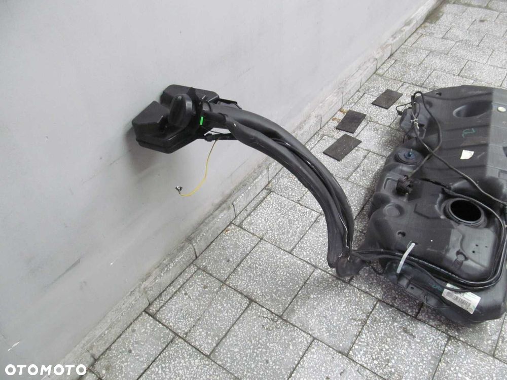 PEUGEOT 607 2.2 2.7 HDI ZBIORNIK BAK PALIWA 9659009580 - 3