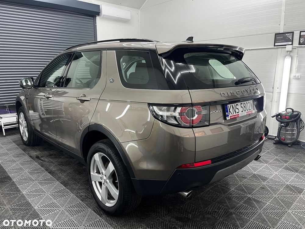 Land Rover Discovery Sport TD4 HSE Luxury - 4