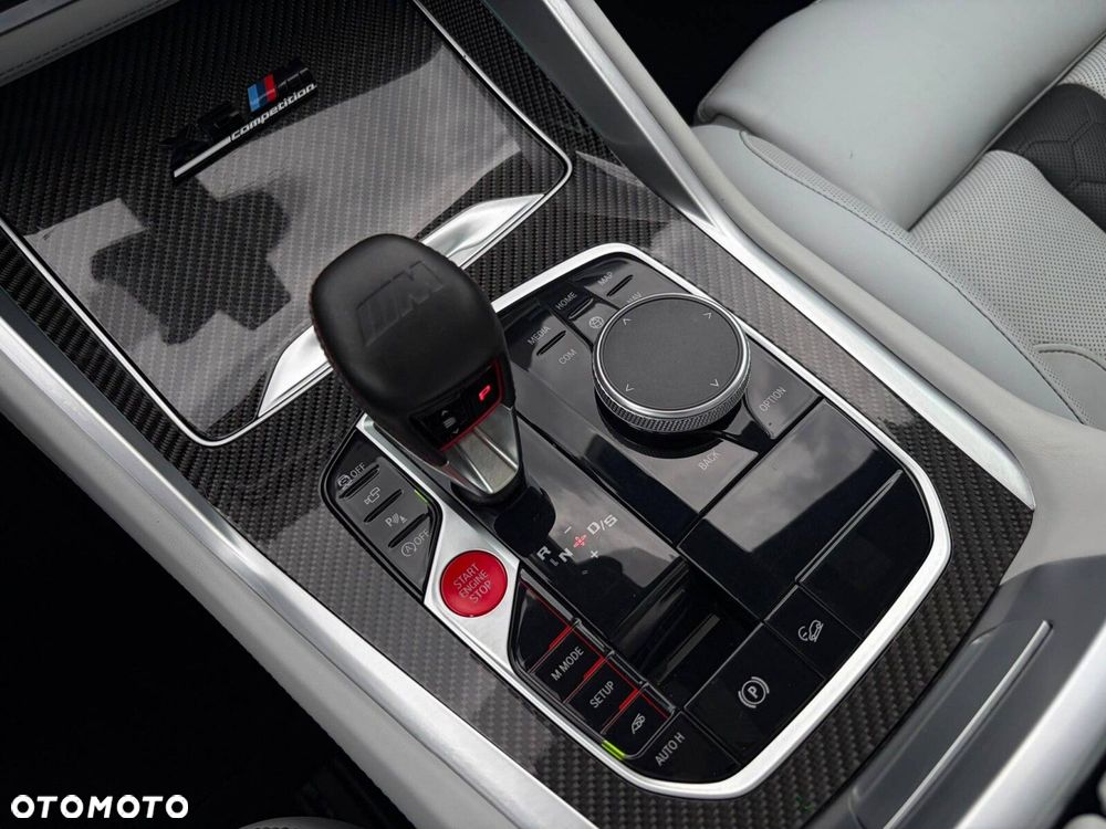 BMW X6M - 28