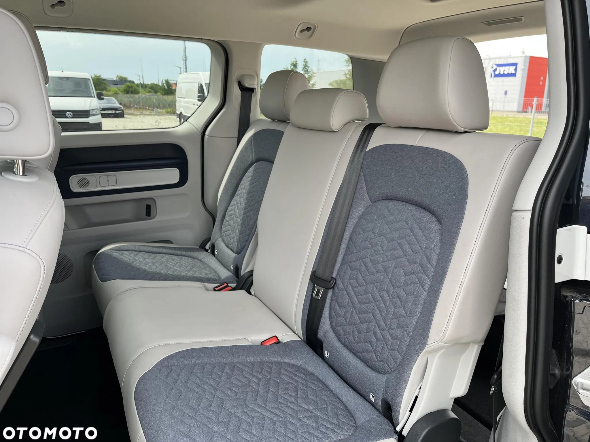 Volkswagen ID. Buzz 82kWh Pro - 16