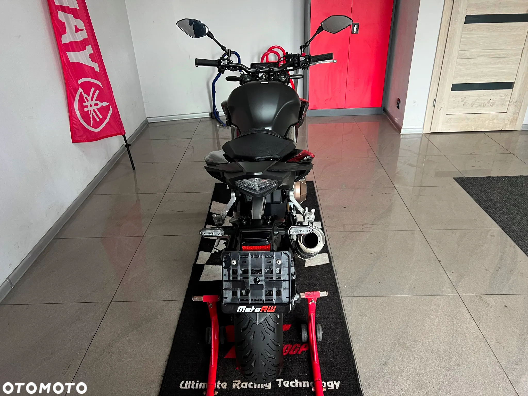 Honda CB - 18