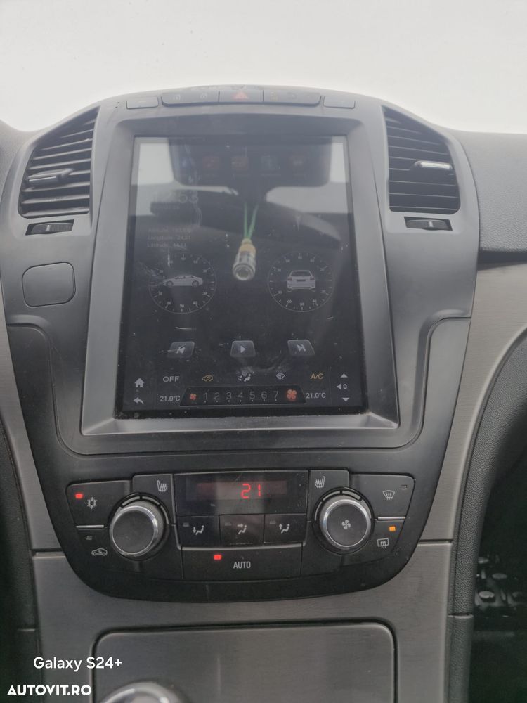 Opel Insignia 2.0 CDTI ECOFLEX - 17