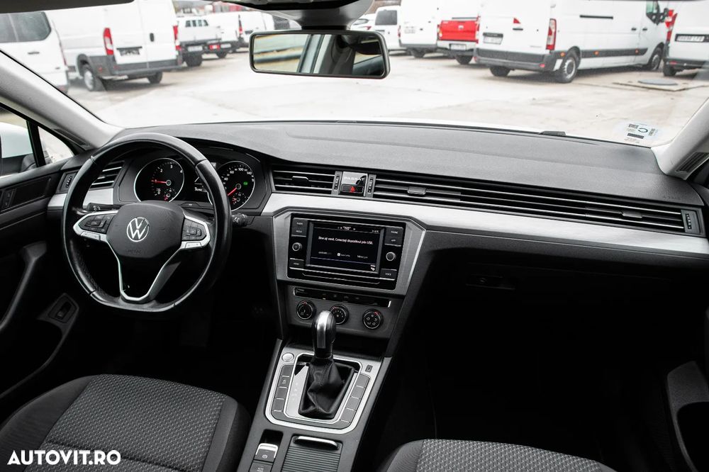 Volkswagen Passat 2.0 TDI SCR DSG Business - 13