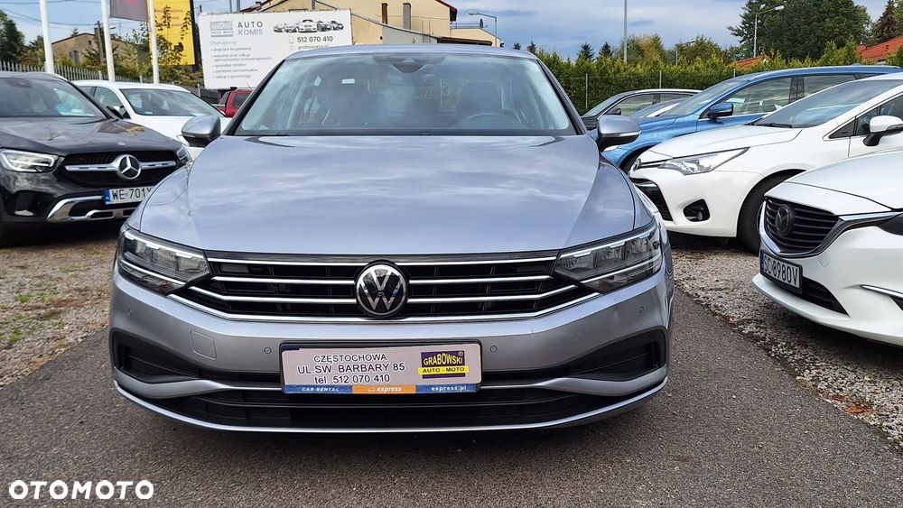 Volkswagen Passat - 3