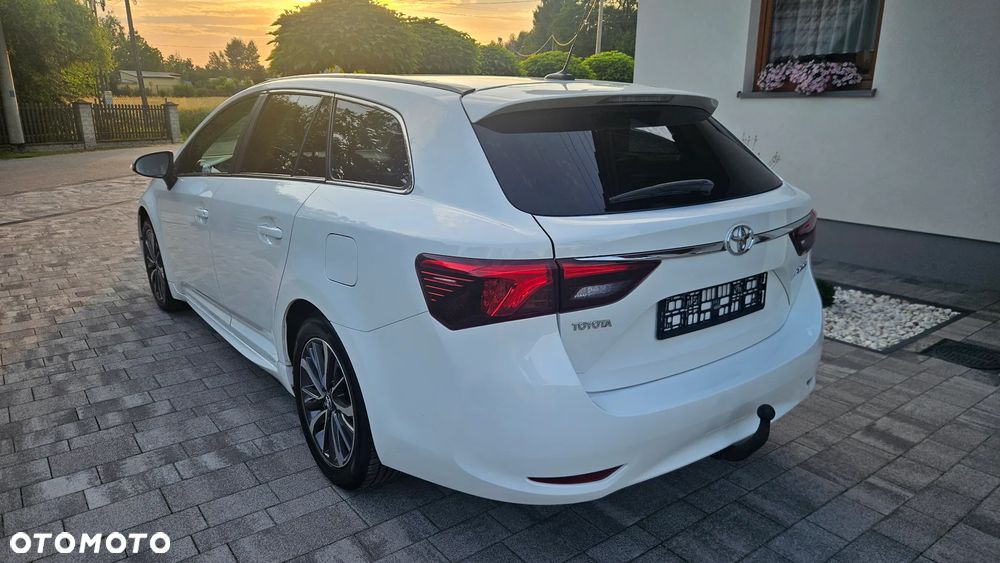 Toyota Avensis - 3