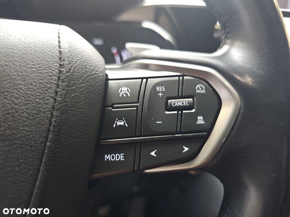 Lexus NX - 15