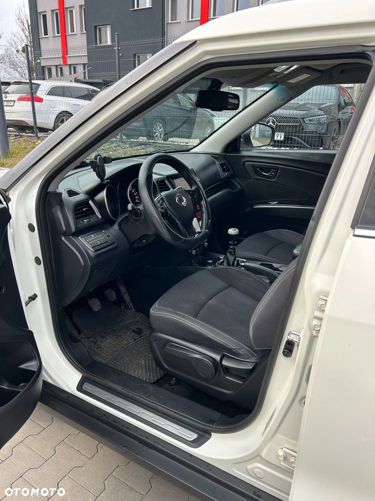 SsangYong/KGM XLV e-XDi 160 4WD Quartz - 12