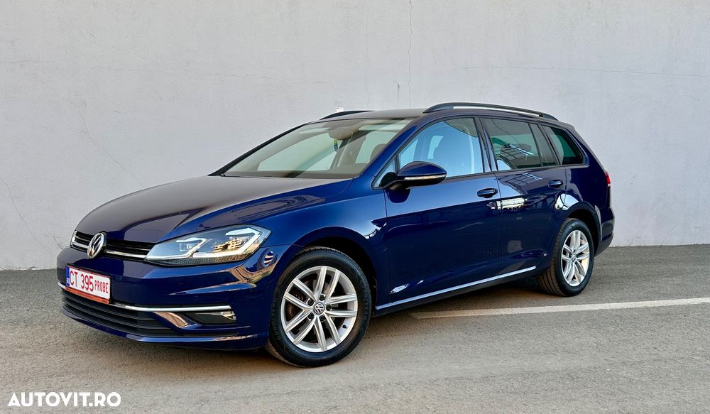 Volkswagen Golf - 17