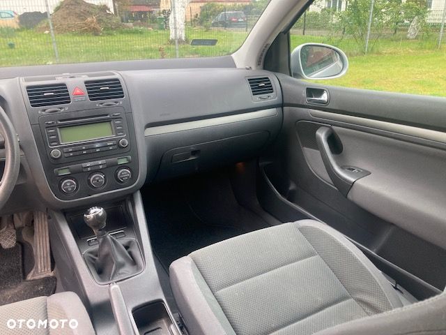 Volkswagen Golf - 13