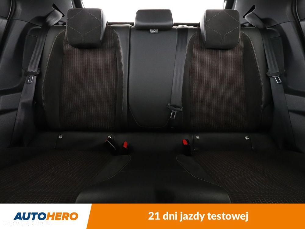 DS Automobiles DS 3 Crossback - 15