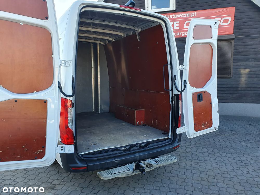 Mercedes-Benz SPRINTER - 9