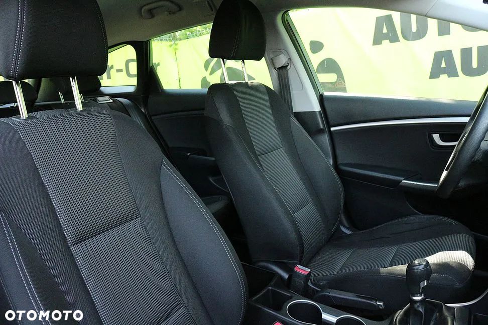 Hyundai i30 1.4 Classic - 12
