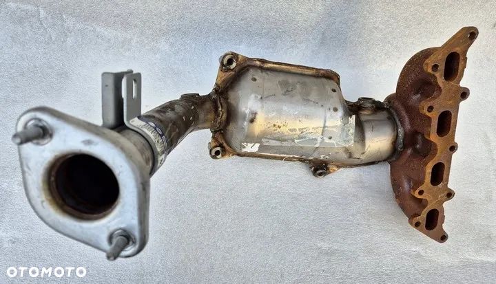 Katalizator kolektor wydechowy Fiat Alfa Romeo 1,4 16V - 1