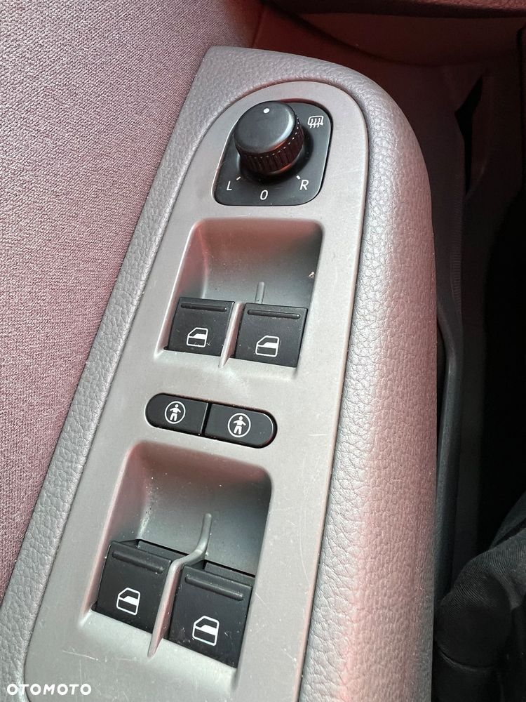 Seat Alhambra 2.0 TDI DPF Ecomotive - 30