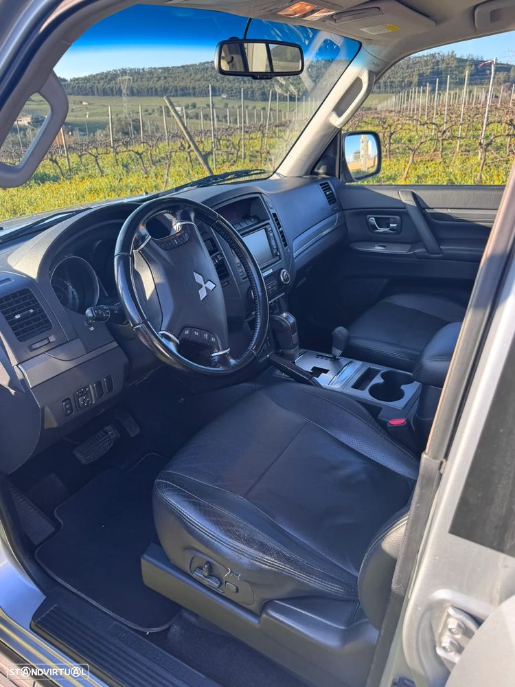 Mitsubishi Pajero 3.2 DI-D Auto Instyle - 11