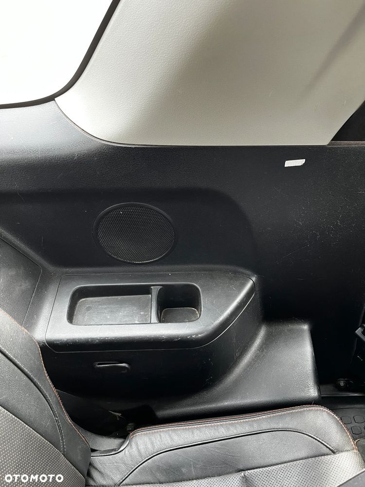 Suzuki Grand Vitara 1.6 - 12