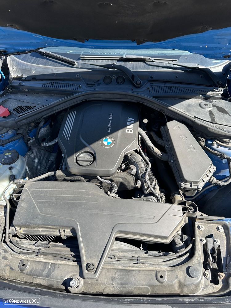 BMW 118 d Pack M - 11