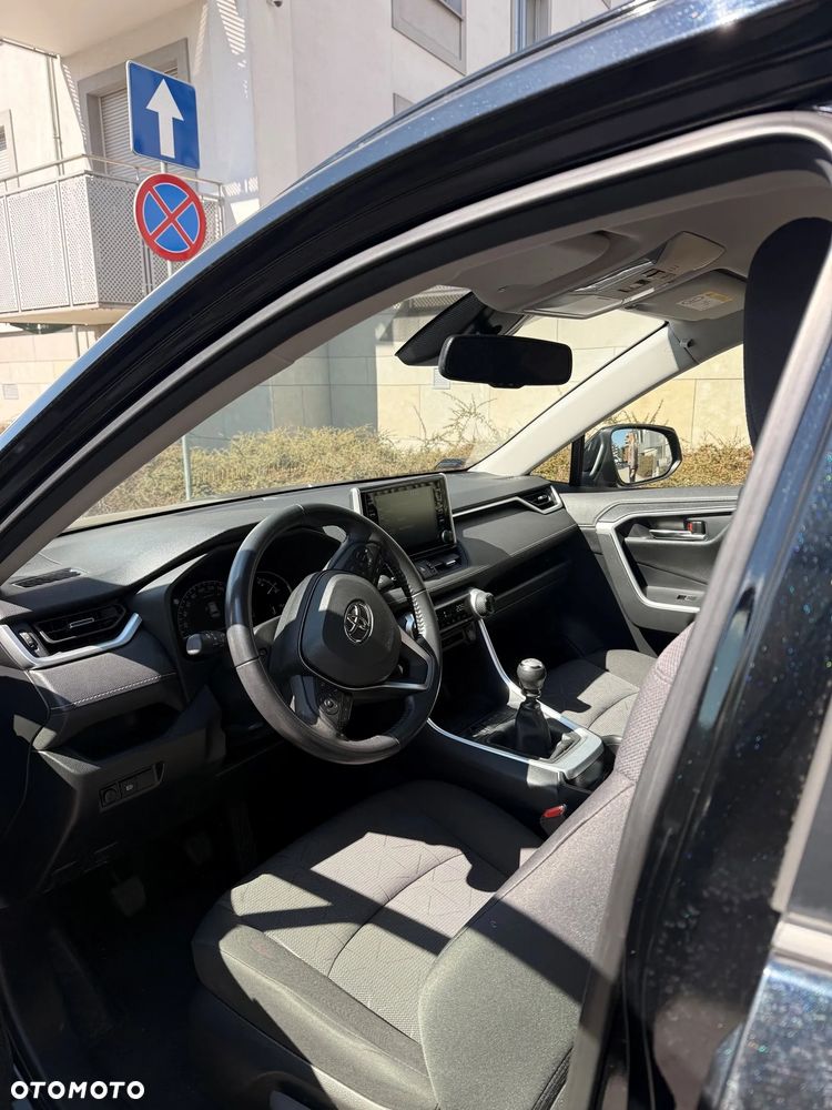 Toyota RAV4 2.0 Active 4x2 - 7