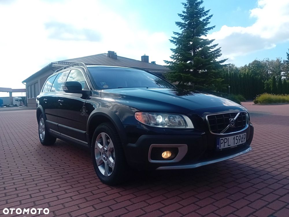 Volvo XC 70 D5 AWD Summum - 6