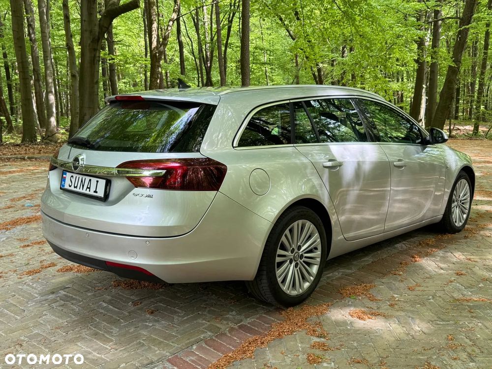 Opel Insignia - 8